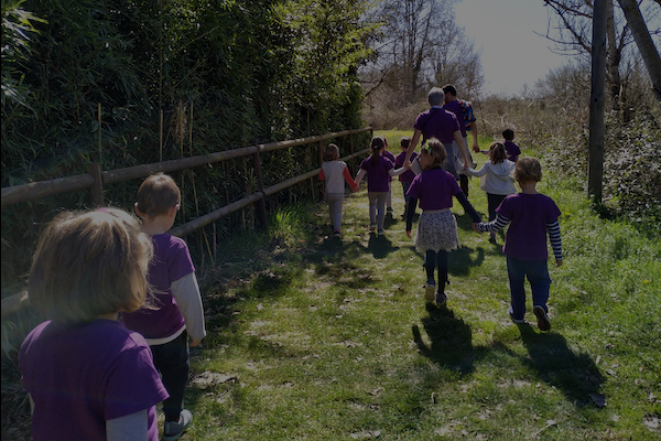 Tallers i visites per a casals d’infants